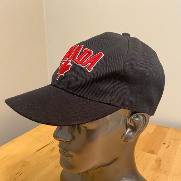 Lucky Brand Black Canada Flat Bill SnapBack Hat - Picture 3 of 9